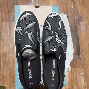 TOMS Black and White Dinosaur Print Men's Loafers